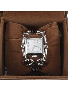 Gucci Signoria Diamond Shell Watch Silver Brands